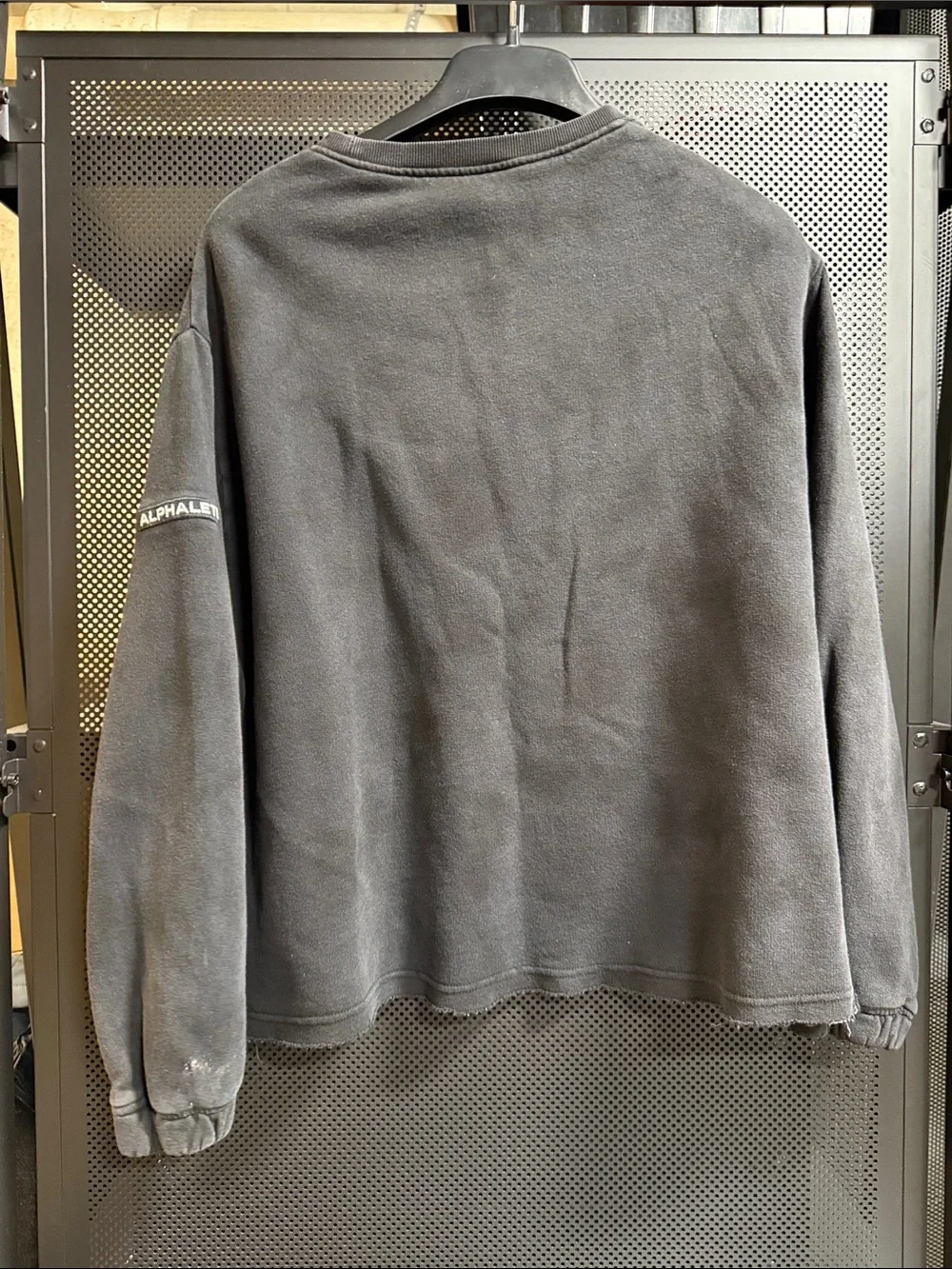 Alphalete Black Long Sleeve Crewneck Sweatshirt